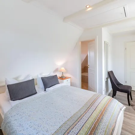 בית נופש Leuchtturmblick West Von & Mehr